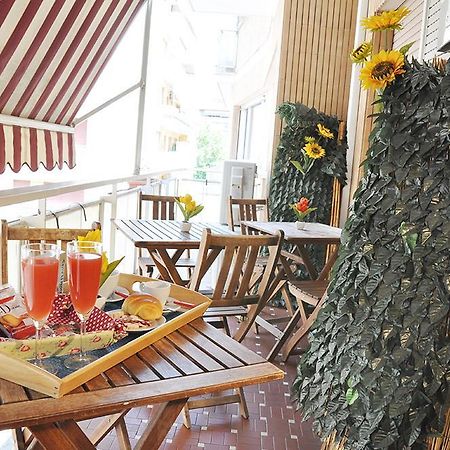 Ideal B&B Rzym Zewnętrze zdjęcie