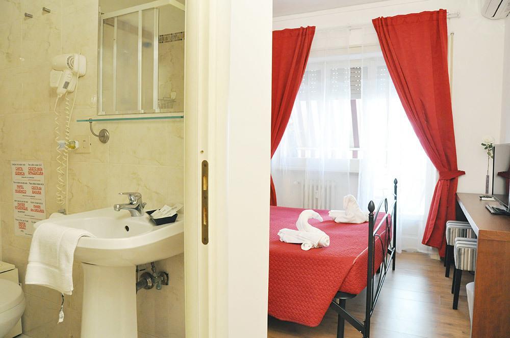Ideal B&B Rzym Zewnętrze zdjęcie